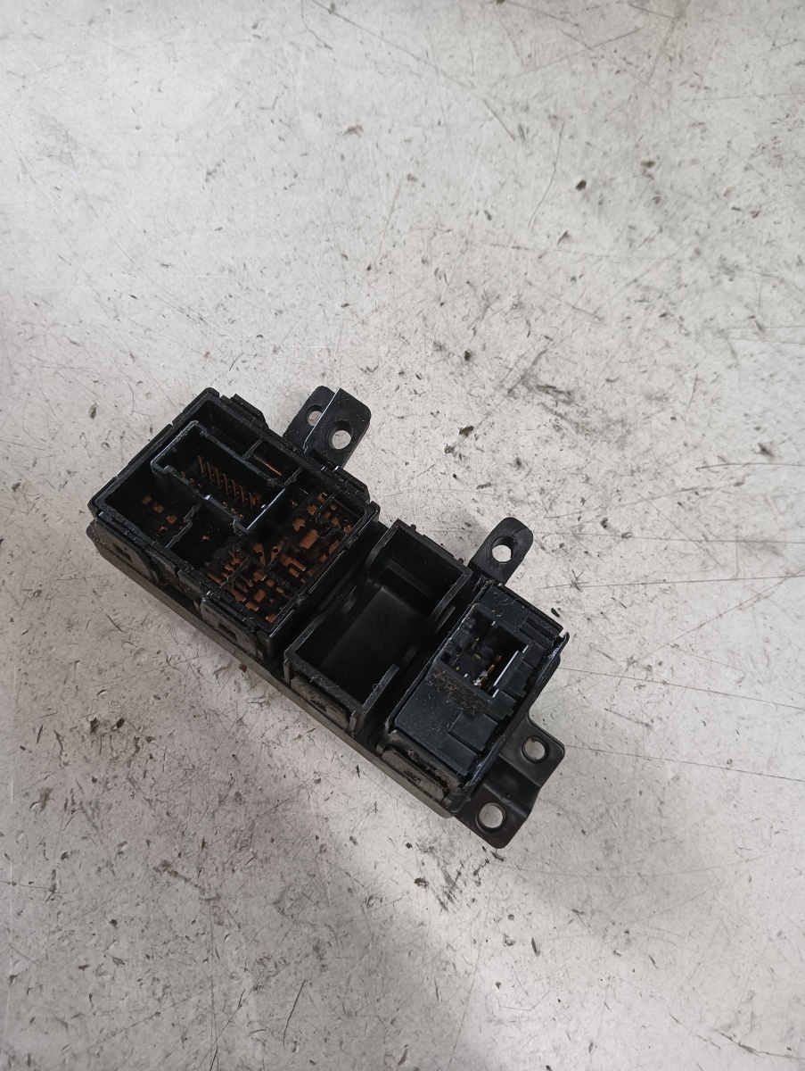 Buton reglaj oglinzi NISSAN FRONTIER II D40 [ 2005 - 2009 ] – foto 2