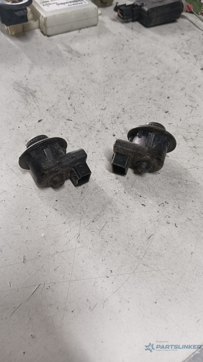 Buton reglaj oglinzi stanga fata DACIA DUSTER [ 2010 - > ] – foto 2