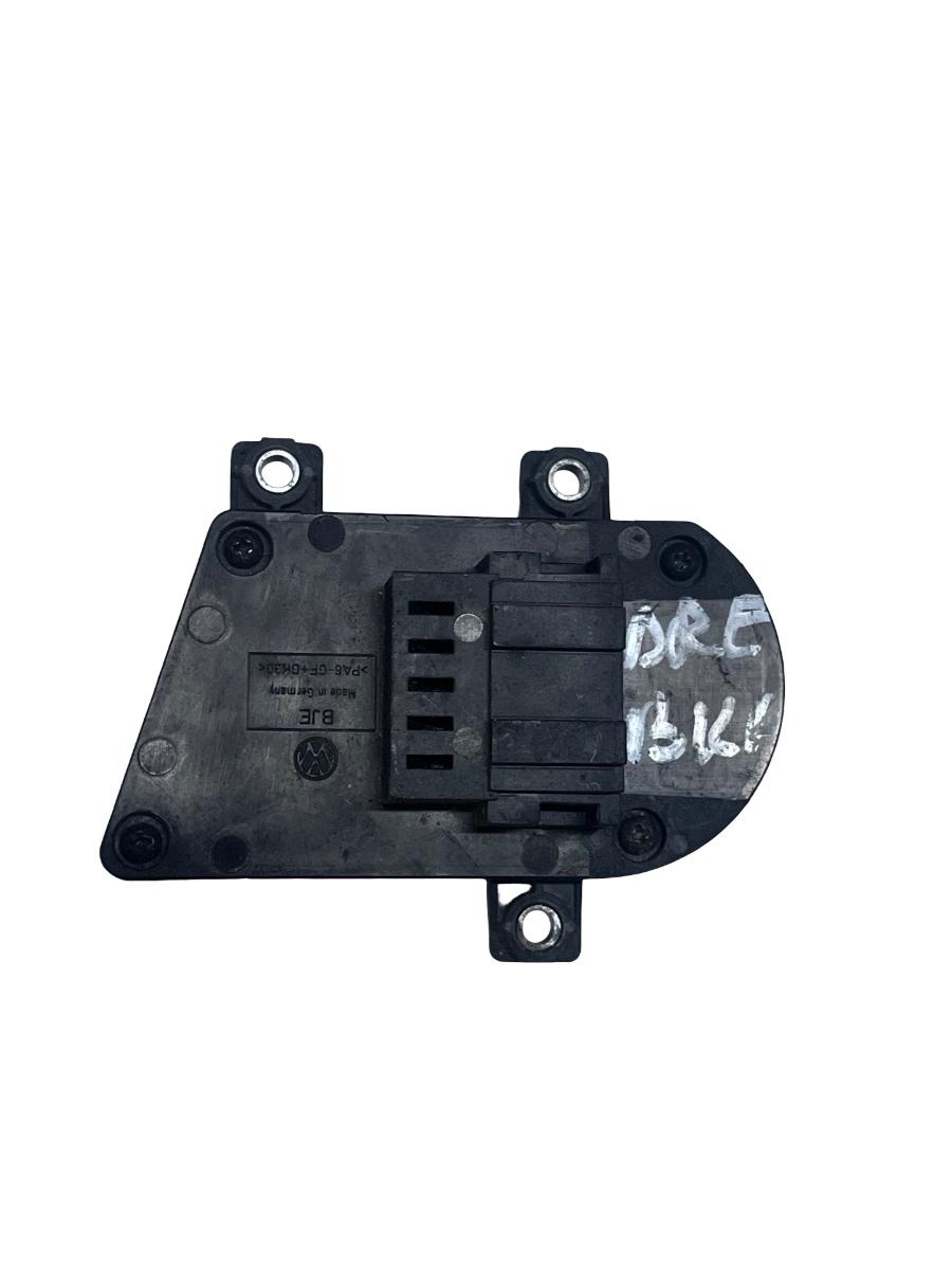 Buton reglaj scaun dreapta fata VOLKSWAGEN PASSAT 3C2 2005 - 2010 3C0959778 – foto 3