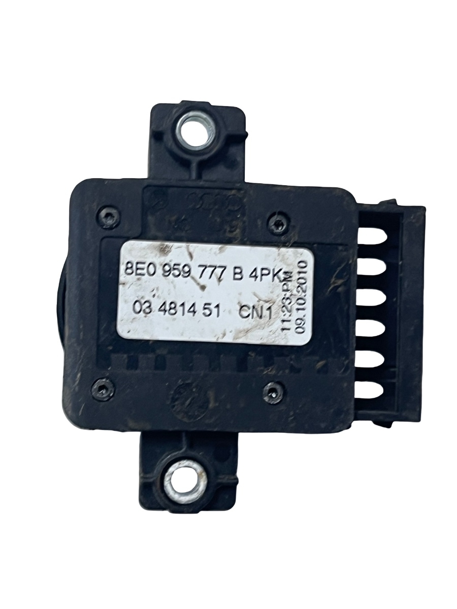 Buton reglaj scaun stanga fata AUDI A4 IV 8K2, B8 2007 - 2015 8E0959777B4PK – foto 3
