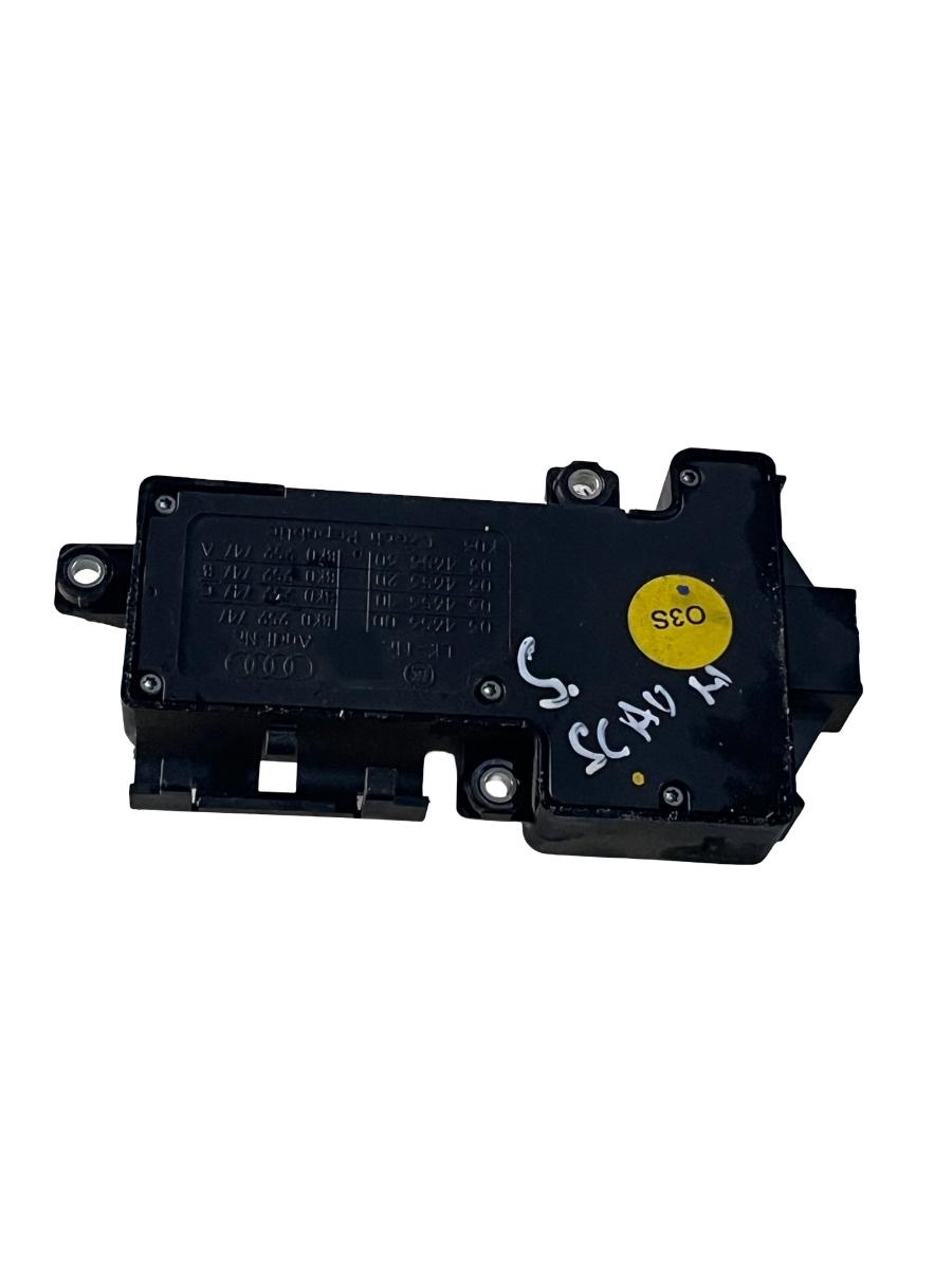 Buton reglaj scaun stanga fata AUDI A5/S5 8T3 2007 - 2017 8K0959747 – foto 2