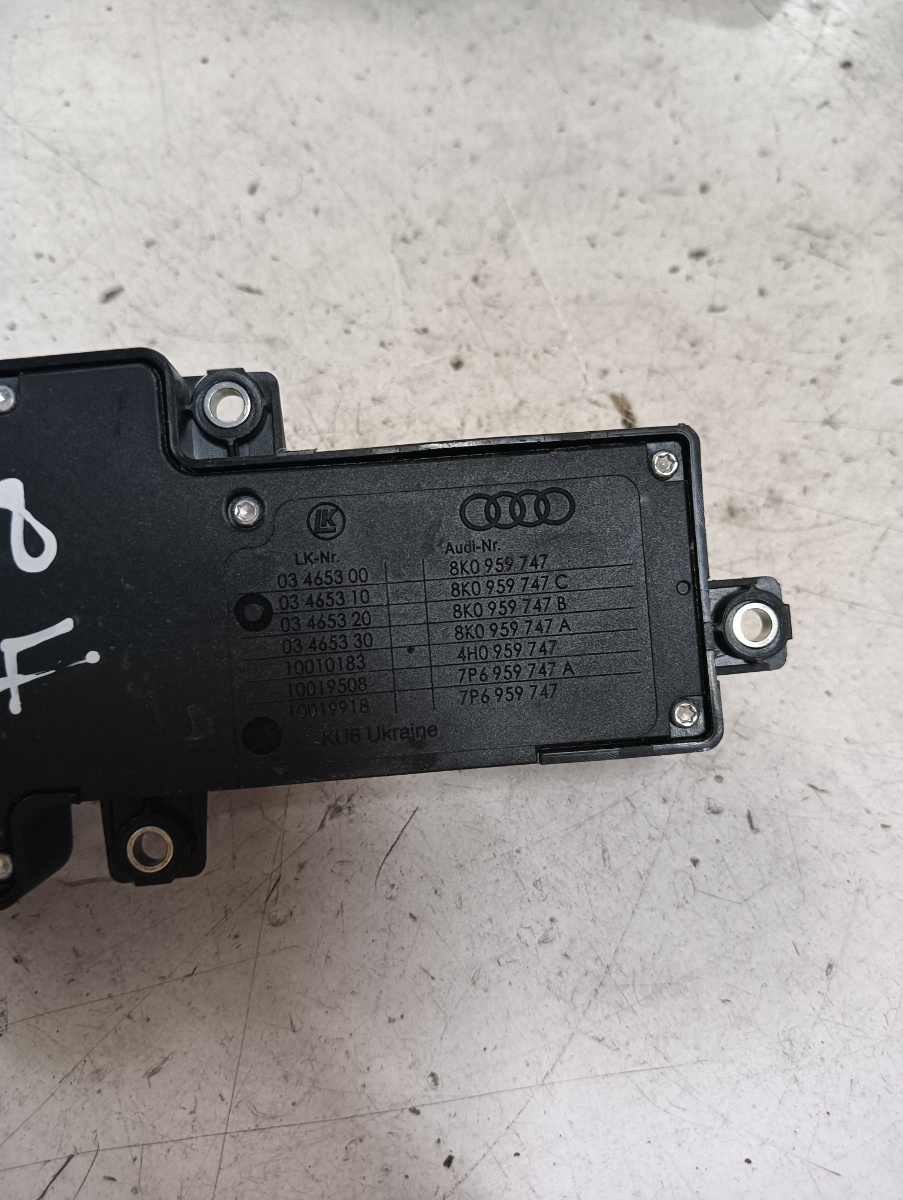 Buton reglaj scaun stanga fata AUDI A8 III (4H2, 4H8, 4HC, 4HL) [ 2009 - 2018 ] OEM 8k0959747 – foto 2