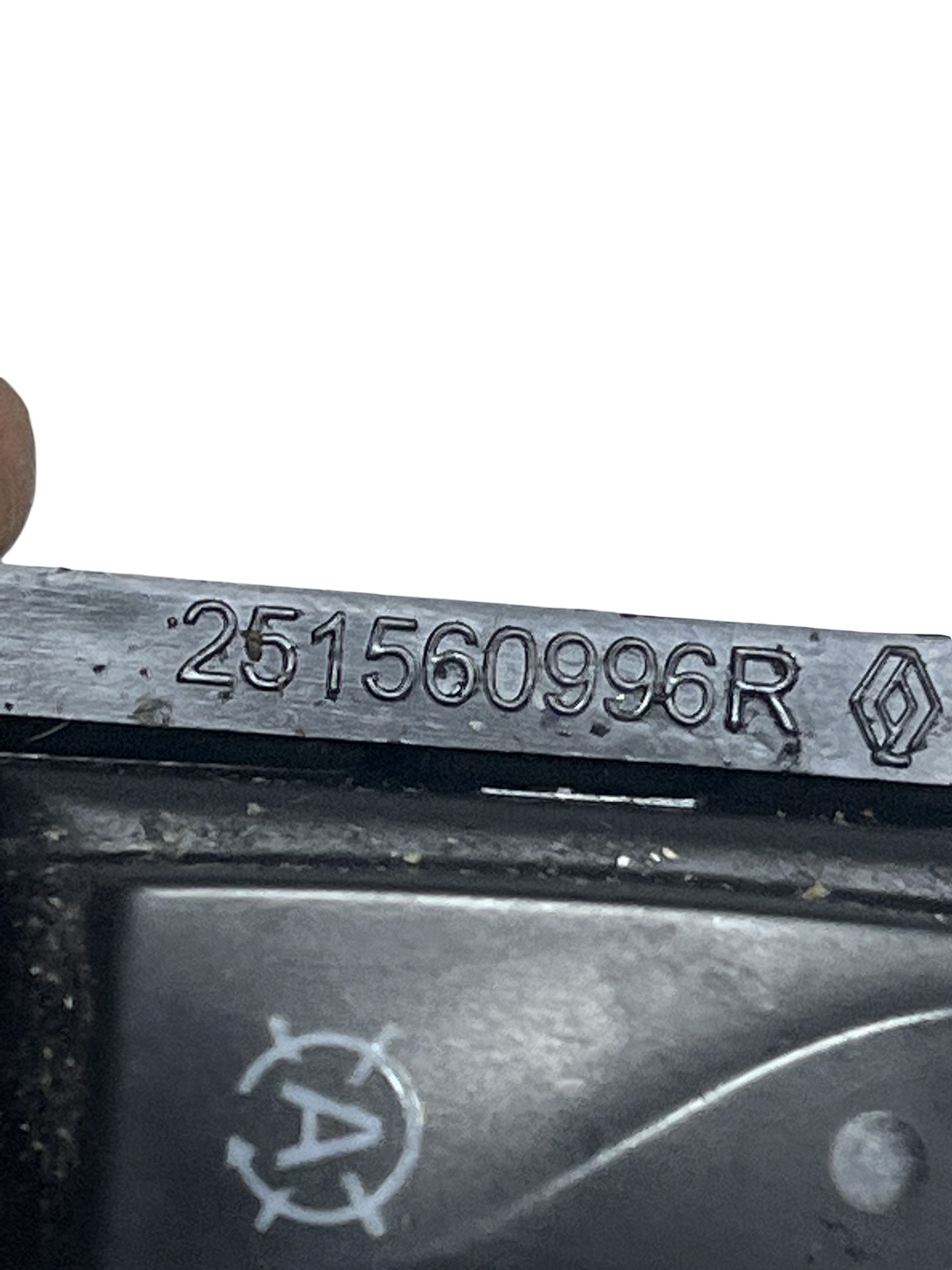 Buton Start Stop Dacia Logan 2 1.5 dCi K9K884 2012–2020 - cod: 251560996R – foto 3