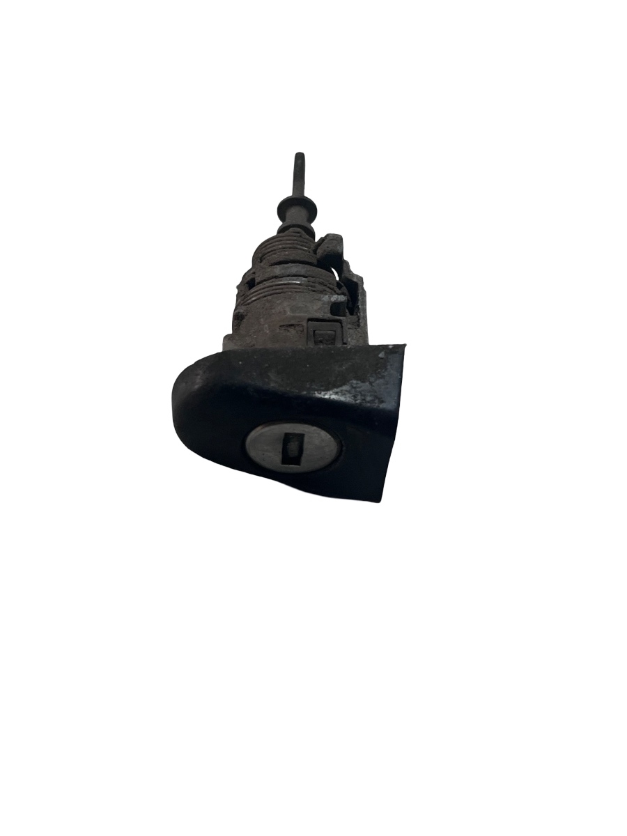 Butuc dreapta fata VOLKSWAGEN TRANSPORTER V Platform/Chassis 7JD, 7JE, 7JL, 7JY, 7J
