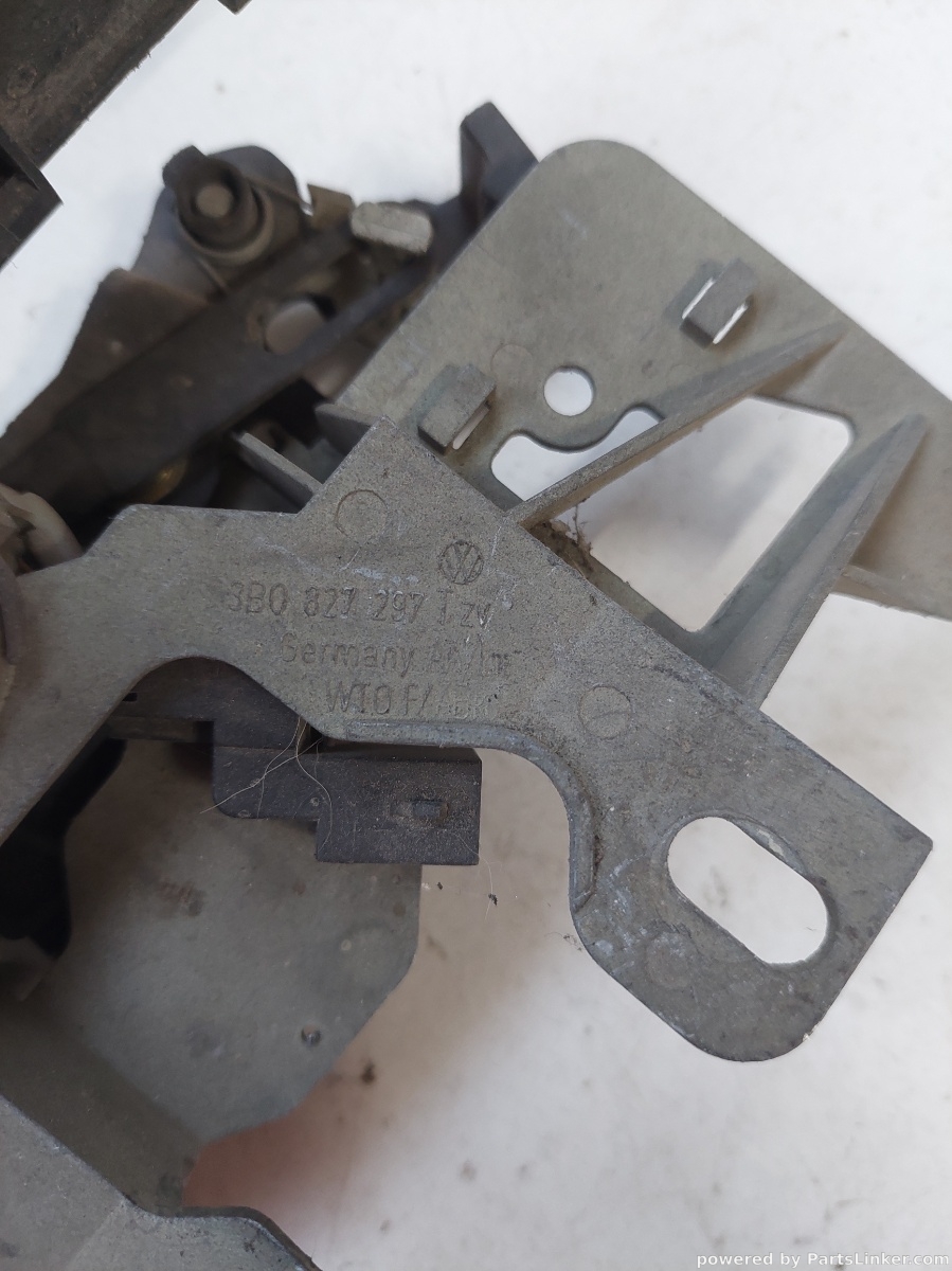 Butuc haion VOLKSWAGEN PASSAT Estate (3B5) [ 1997 - 2001 ] OEM 3b0827297t – foto 2