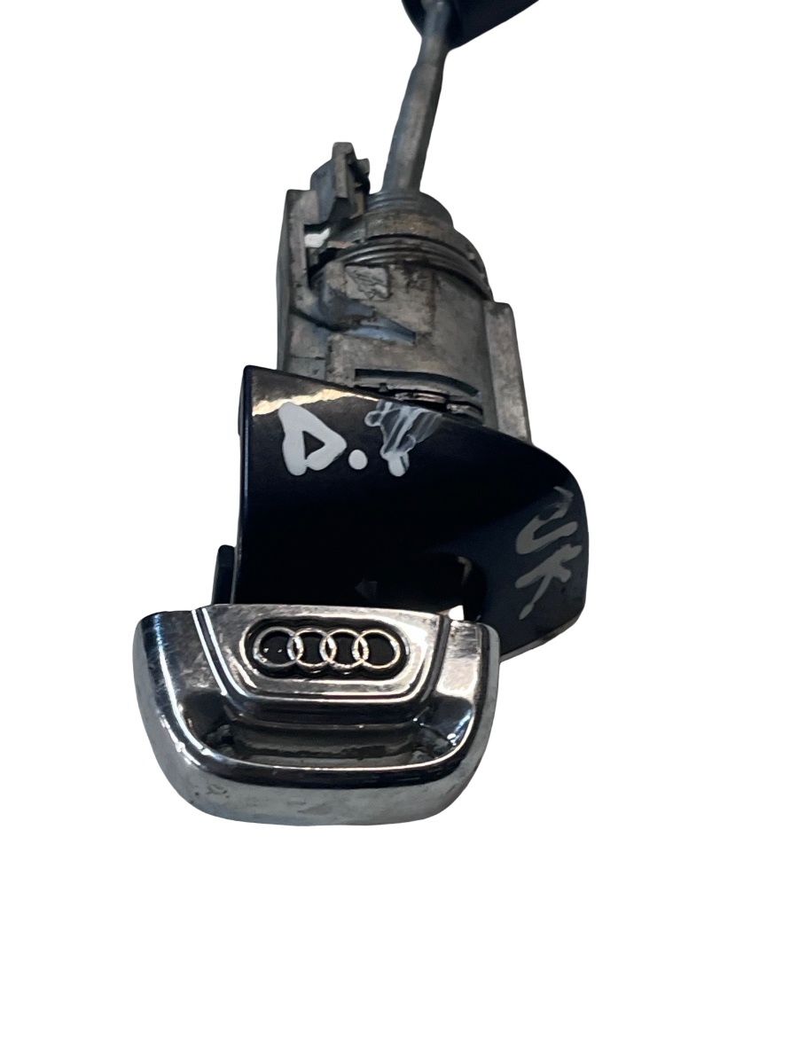 Butuc usa cu cheie dreapta fata (uk) AUDI A8 III 4H2, 4H8, 4HC, 4HL 2009 - 2018