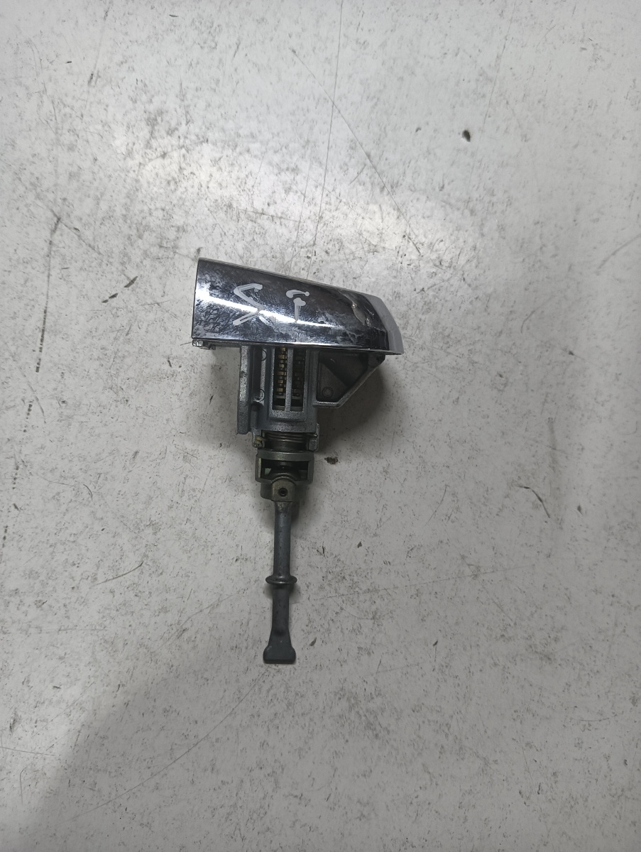 Butuc usa stanga fata fara CHEIE KIA SORENTO II XM 2009 - > – foto 2