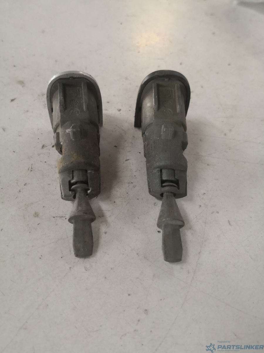 Butuc usa stanga fata VOLKSWAGEN GOLF PLUS (5M1, 521) [ 2004 - 2013 ] – foto 2