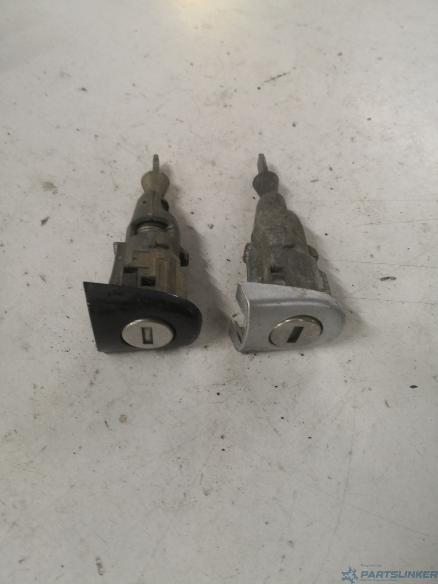 Butuc usa stanga fata VOLKSWAGEN GOLF V (1K1) [ 2003 - 2009 ] – foto 2
