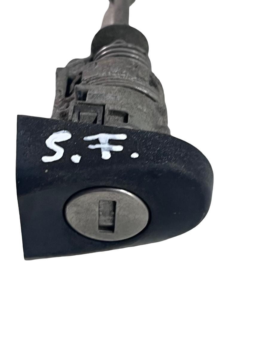 Butuc usa stanga fata VOLKSWAGEN TOURAN 1T1, 1T2 2003 - 2010 ( Fara cheie ) – foto 2
