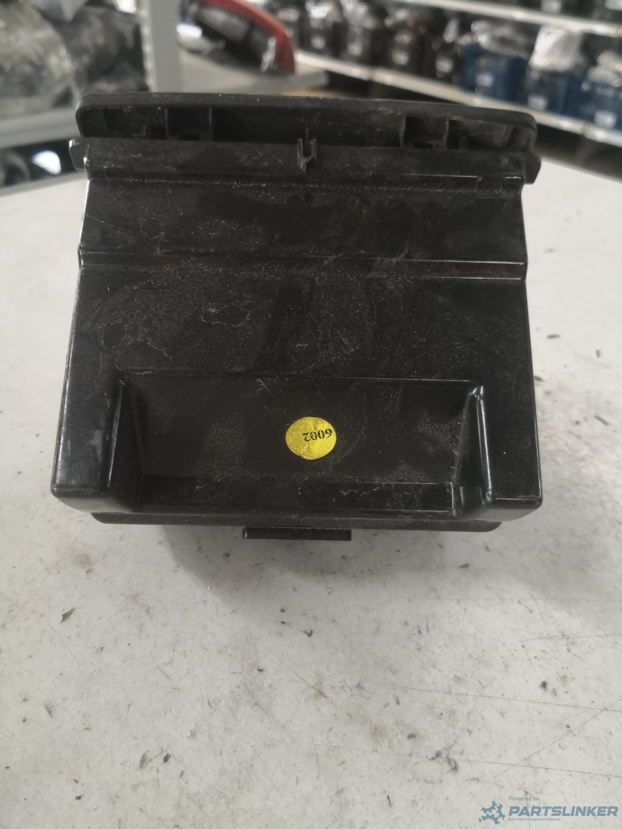 Buzunar consola  SKODA SUPERB (3T4) [ 2008 - 2015 ] OEM 3t0857961b – foto 2
