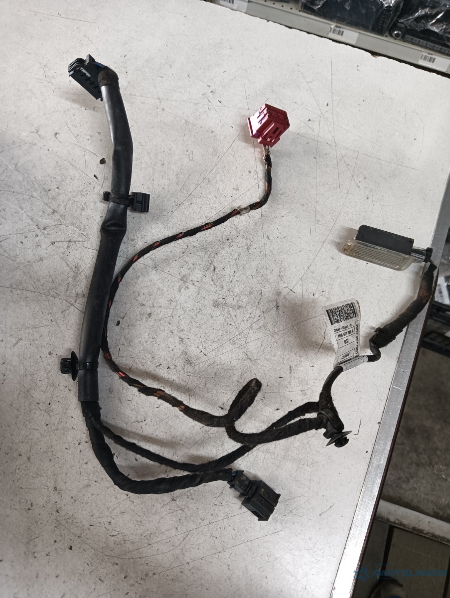 Cablu instalatie centura siguranta stanga fata AUDI A6/S6 IV Saloon (4G2, C7, 4GC) [ 2010 - 2018 ] OEM 4g8971366a