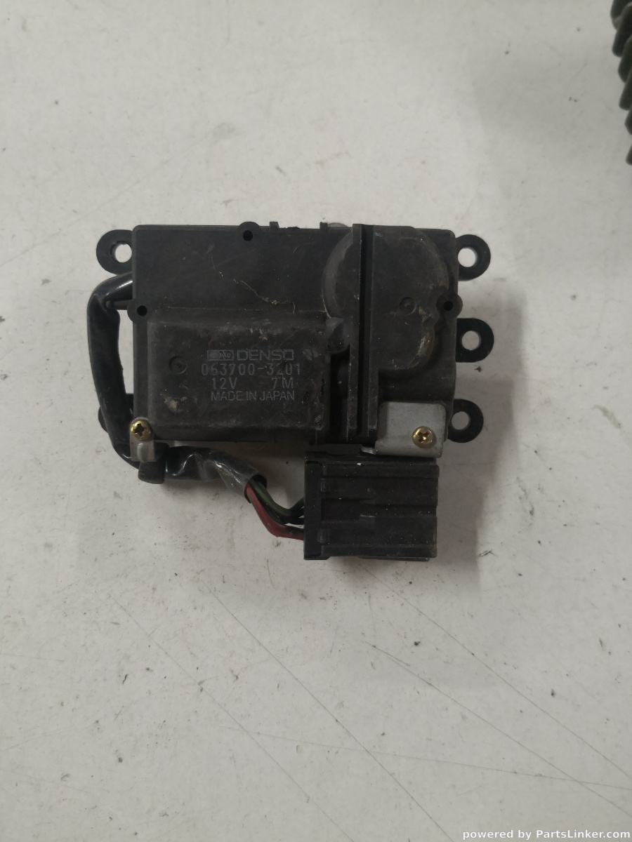 Calculator confort MITSUBISHI PAJERO II (V3_W, V2_W, V4_W) [ 1990 - 2001 ] OEM 0637003201