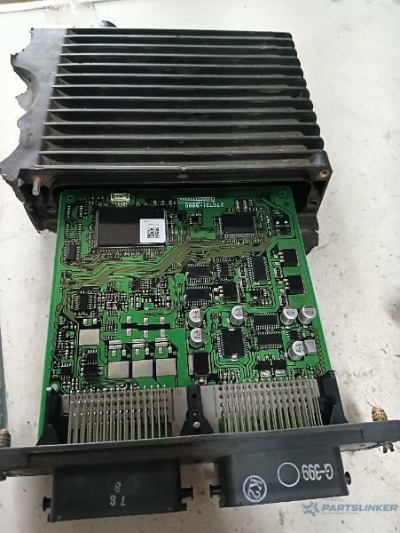 Calculator ecu motor  MAZDA 3 1.6 benzina an 2005 – foto 2