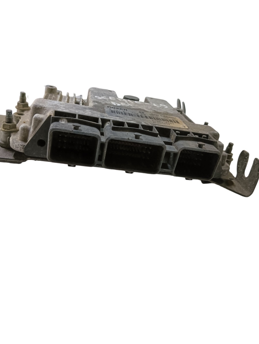 Calculator ecu  RENAULT SCENIC II JM0/1_ 2003 - > 1.9 dCi F9Q.. 0281011549 – foto 2
