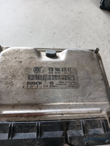 Calculator ECU SEAT IBIZA IV (6L1) [ 2002 - 2009 ] TDI (ATD, AXR, BMT) 74KW|100HP BOSCH 0281011219 OEM 038906019kt – foto 2