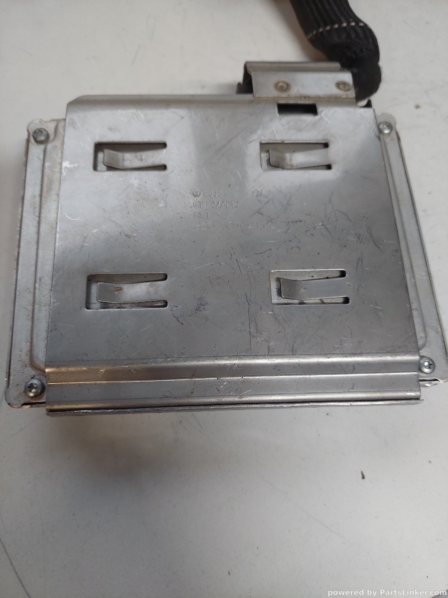 Calculator motor AUDI A4 II (8E2, B6) [ 2000 - 2005 ] OEM 8e0907411