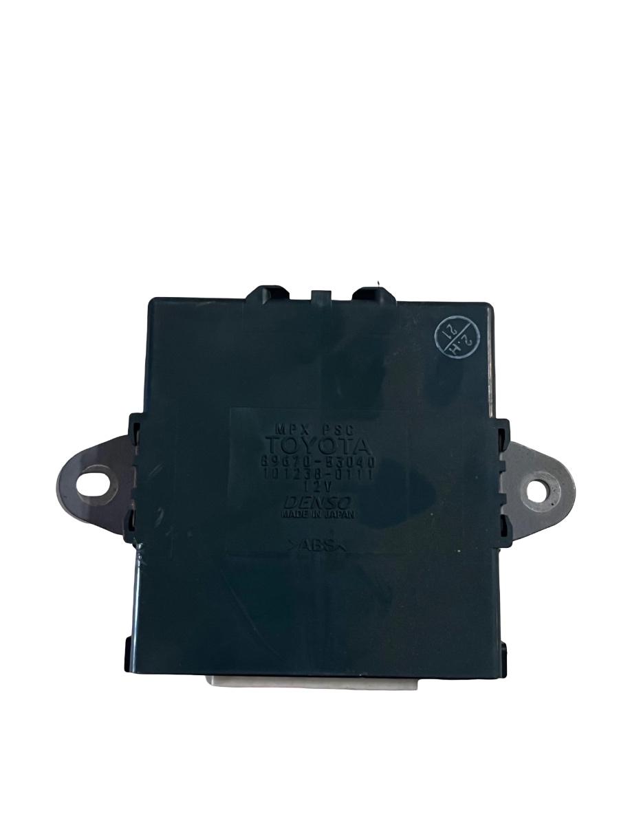 Calculator senzori de parcare LEXUS IS II Saloon GSE2_, ALE2_, USE2_ 2005 - 2013 89670-53040