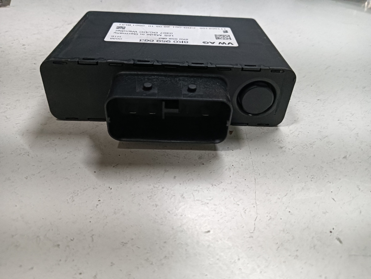 Calculator stabilizator tensiune AUDI A5/S5 8T3 2007 - 2017 8k0959663 – foto 2