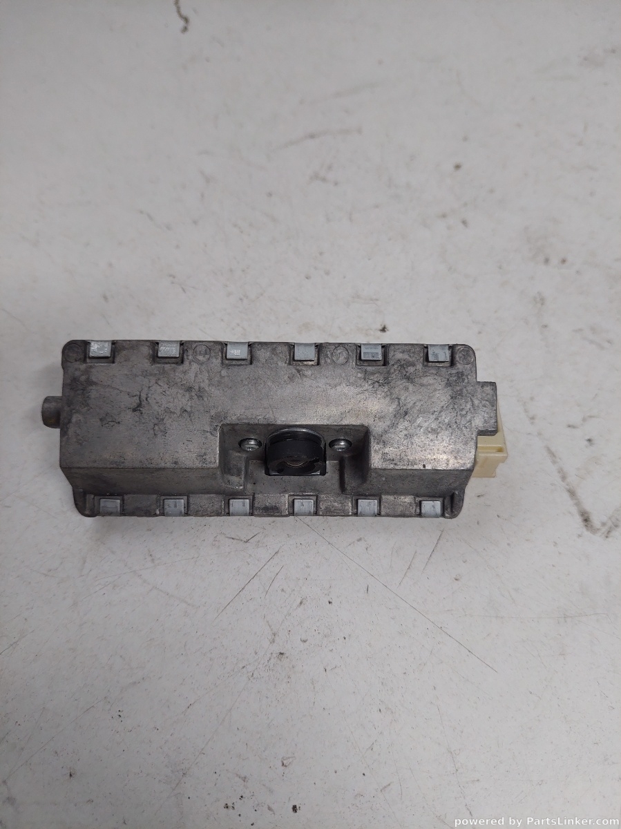 Camera Lane Assist AUDI A4 IV (8K2, B8) [ 2007 - 2015 ] OEM 8t0907217a – foto 2