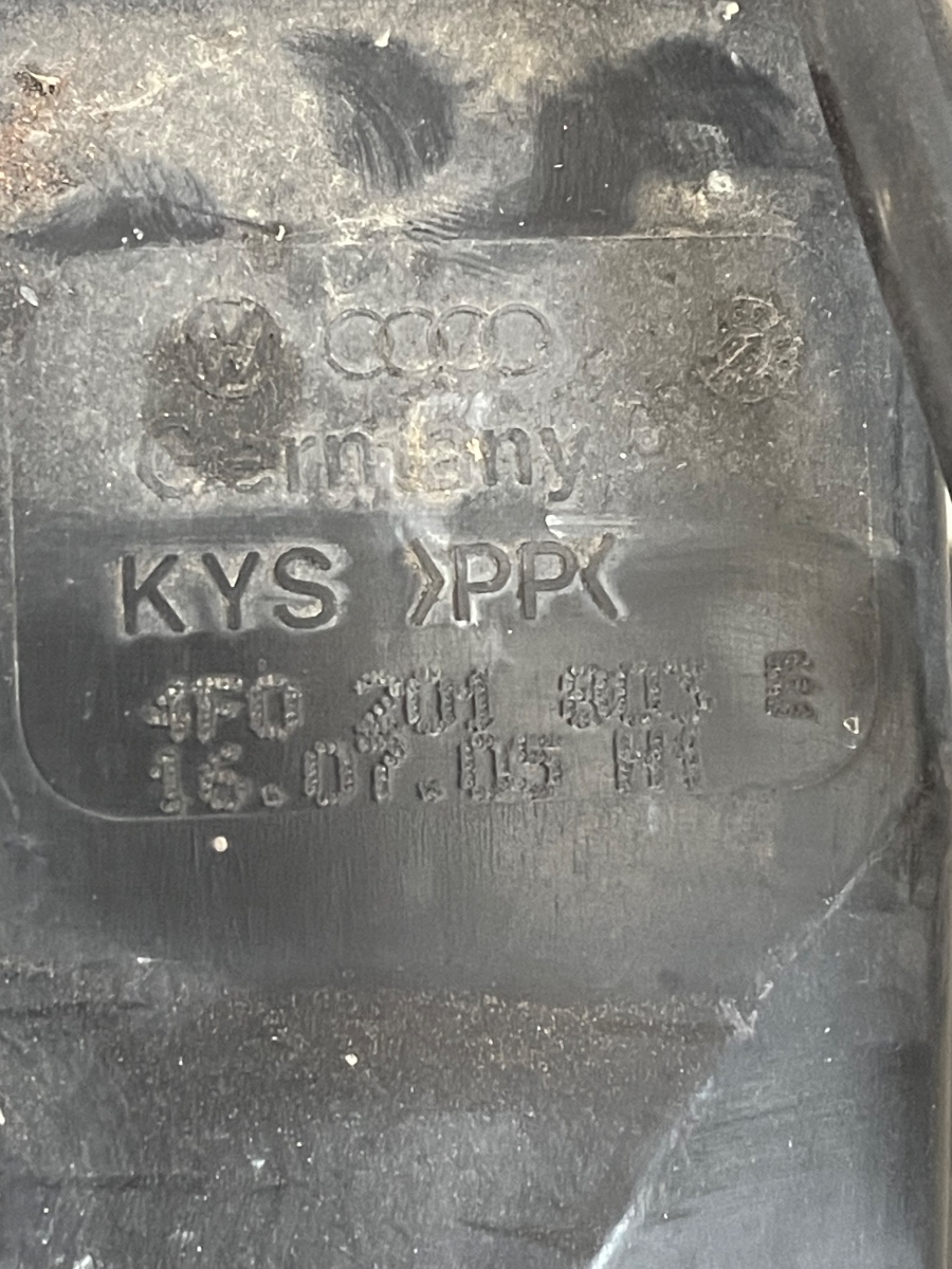 Canistra carbon AUDI A6/S6 III Saloon 4F2, C6 2004 - 2011 3.2 FSI AUK, BKH 4F0201803E – foto 3