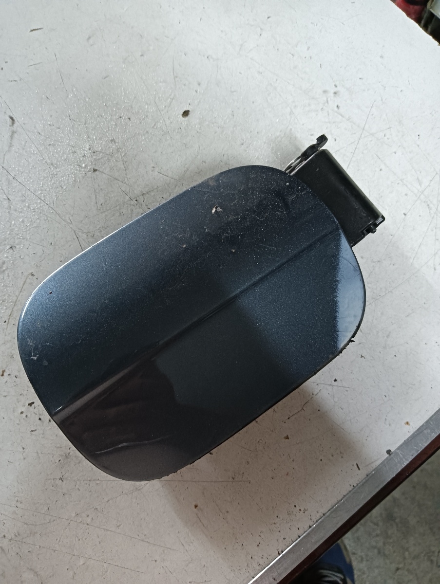 Capac / Buson rezervor AUDI A6/S6 III Saloon (4F2, C6) [ 2004 - 2011 ]