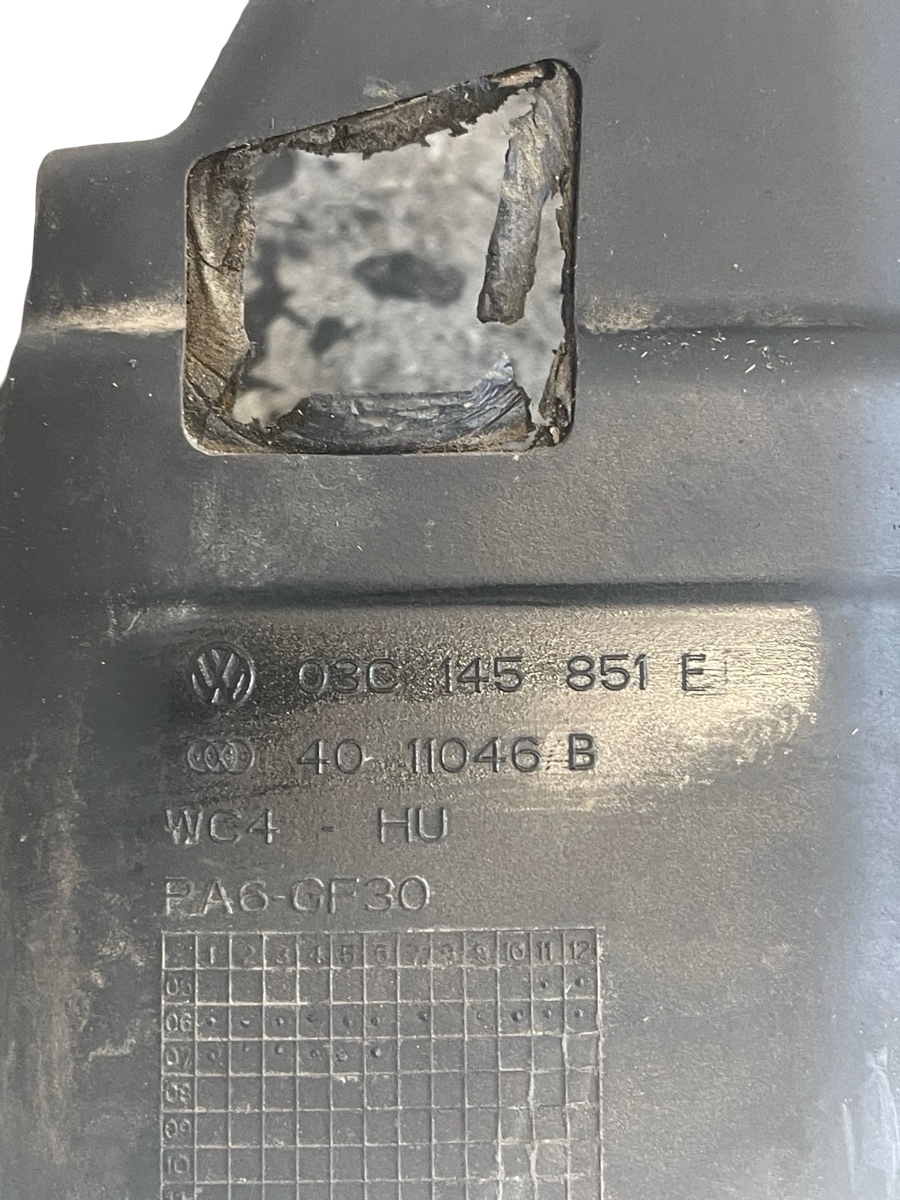Capac compresor de supraalimentare VOLKSWAGEN GOLF V 1K1 2003 - 2009 1.4 TSI BMY 03C145851E – foto 2