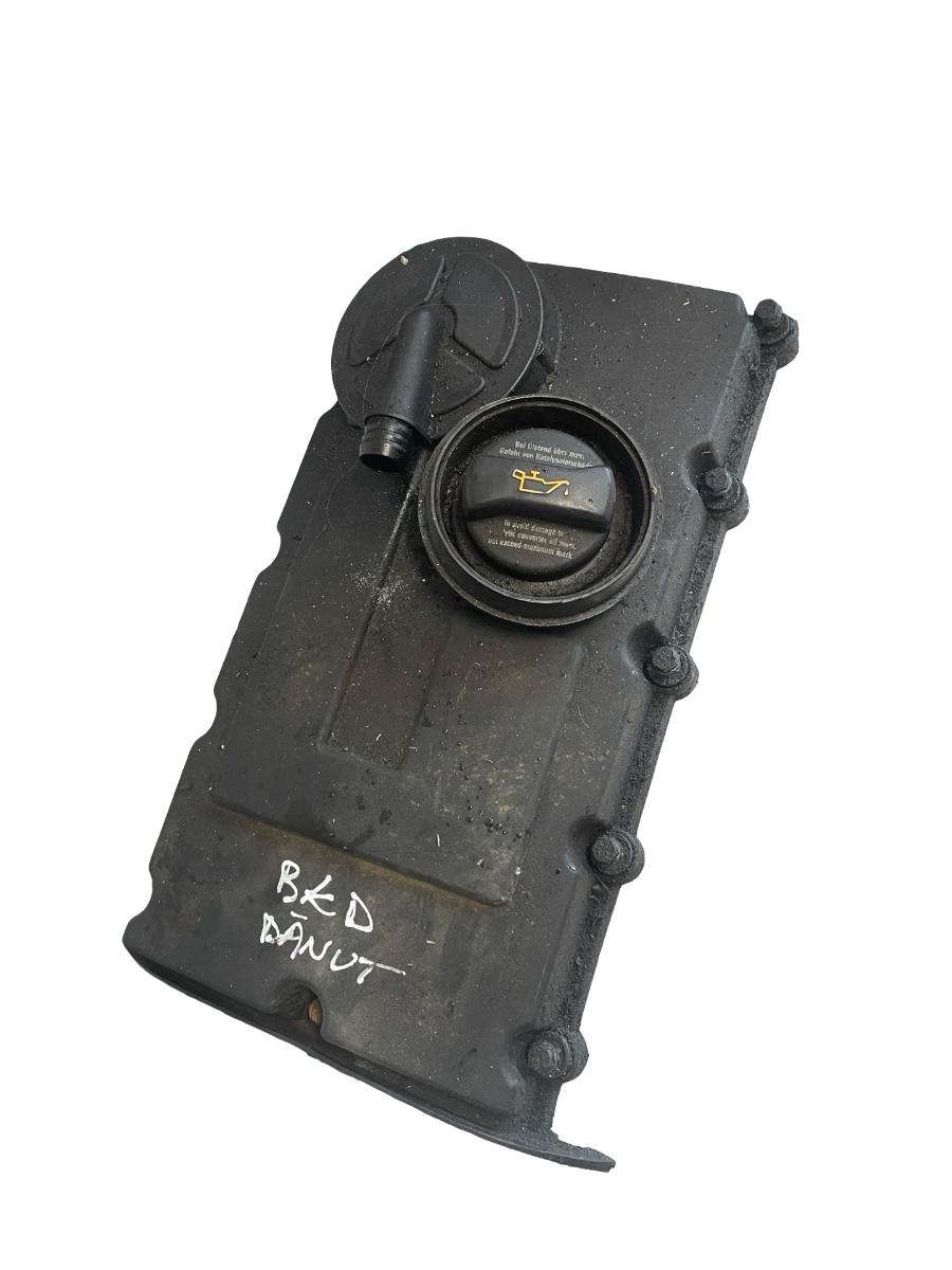 Capac culbutori VOLKSWAGEN TOURAN 1T1, 1T2 2003 - 2010 2.0 TDI 16V BKD 03G103475