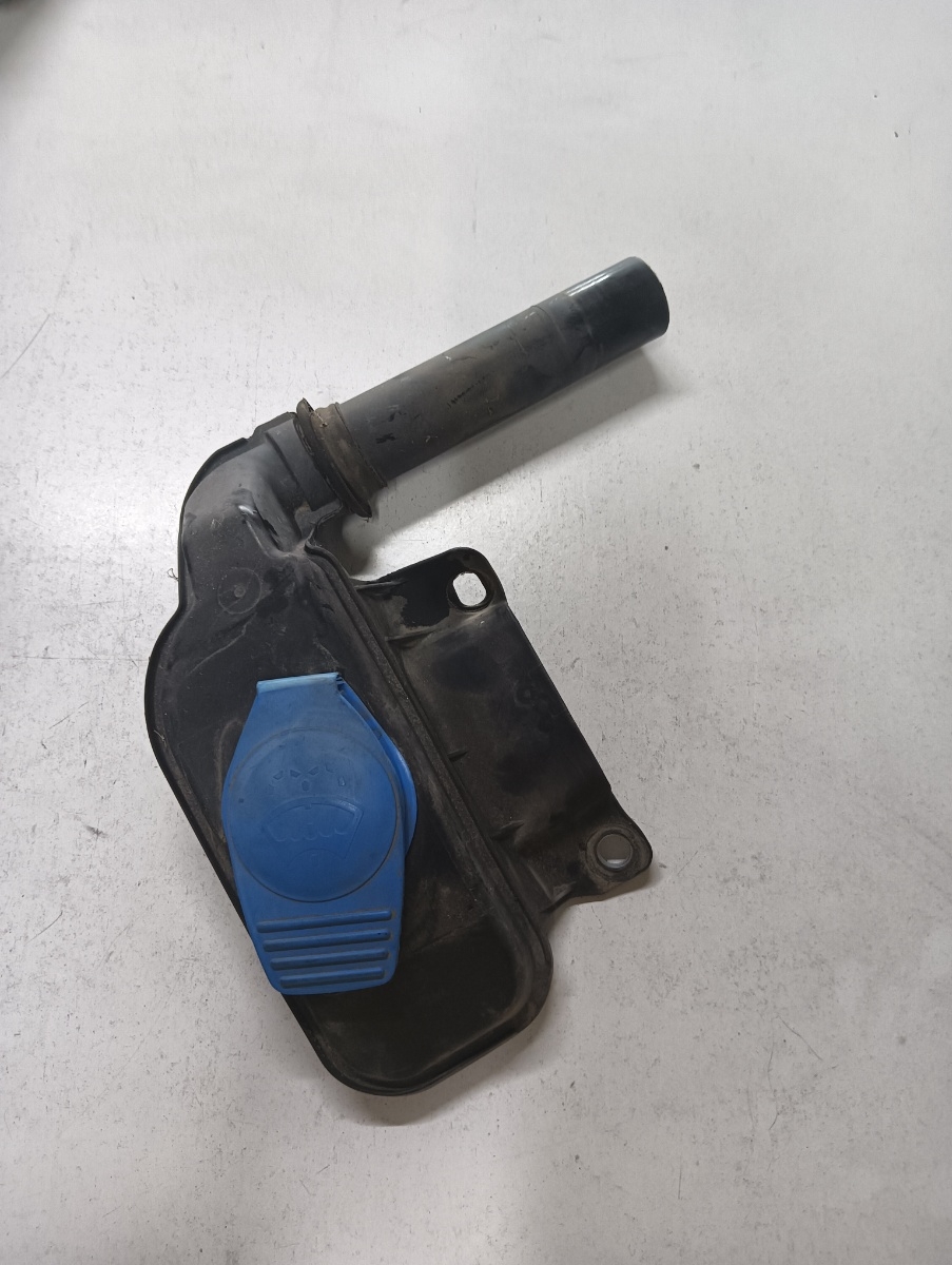 Capac lichid parbriz  AUDI Q5 8RB 2008 - > – foto 2