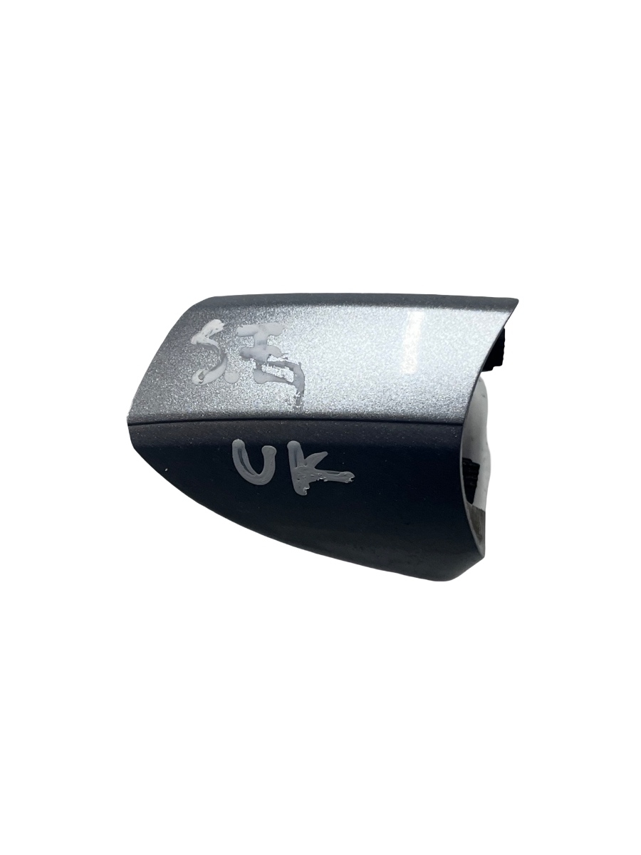 Capac maner portiera stanga fata ( UK ) MERCEDES-BENZ C-CLASS W204 2007 - 2014 A2047600320