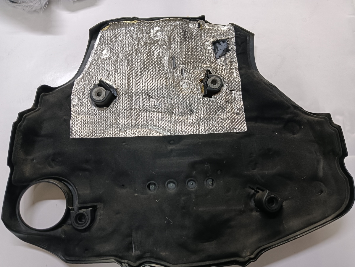 Capac motor (ornament) AUDI A7 Sportback 4GA, 4GF 2010 - 2018 – foto 2