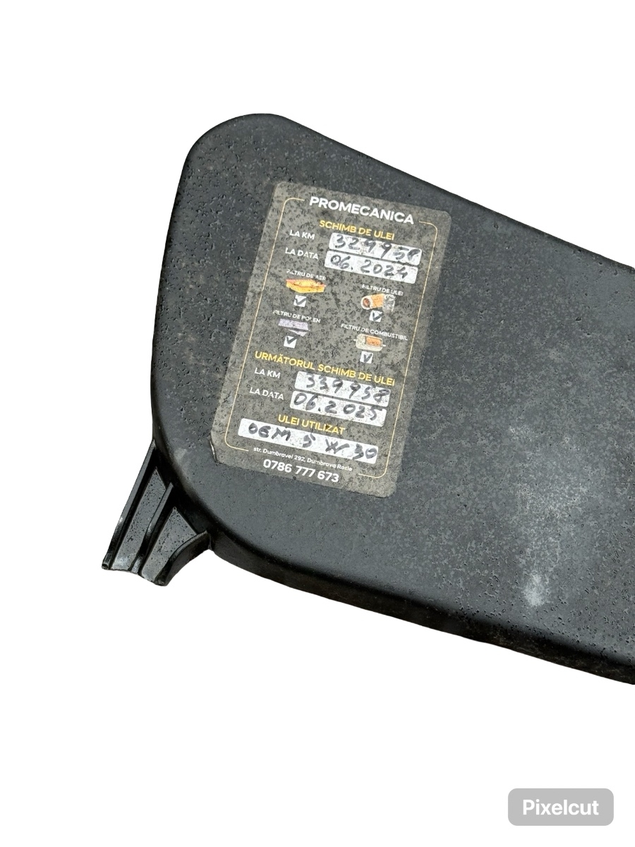 Capac motor (ornament) BMW 5 E60 2007 2.0 520 d M47 D20 (204D4) 120KW|163HP 2007 – foto 3