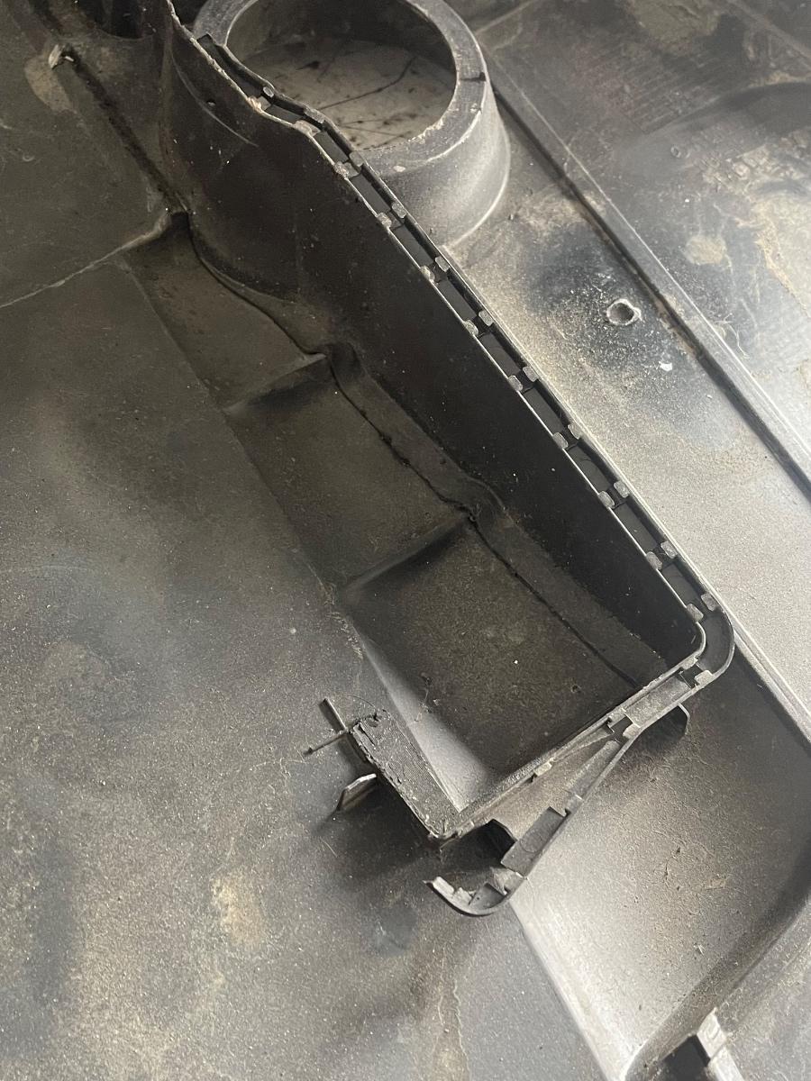 Capac motor (ornament) MERCEDES-BENZ E-CLASS W211 2002 - 2009 A6460161124 – foto 7