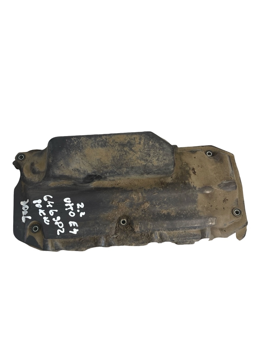 Capac motor (ornament) MERCEDES-BENZ VITO Bus W639 2003 - > 2.2 111 CDI OM 646.982 A6460101667
