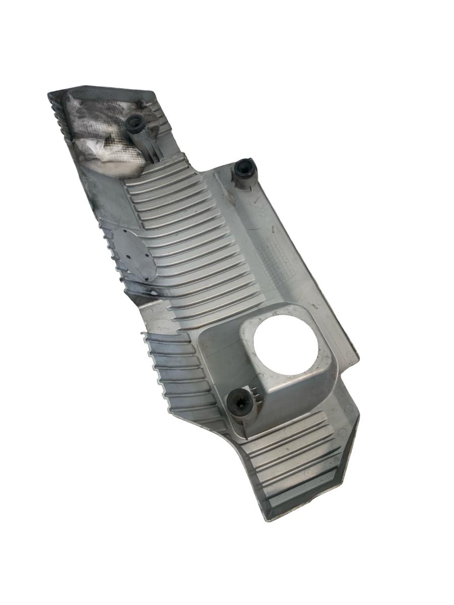 Capac motor (ornament) TOYOTA AURIS ZWE18_, NZE18_, ZRE18_ 2012 -> 1.8 Hybrid 2ZR-FXE 11212-37090 – foto 4
