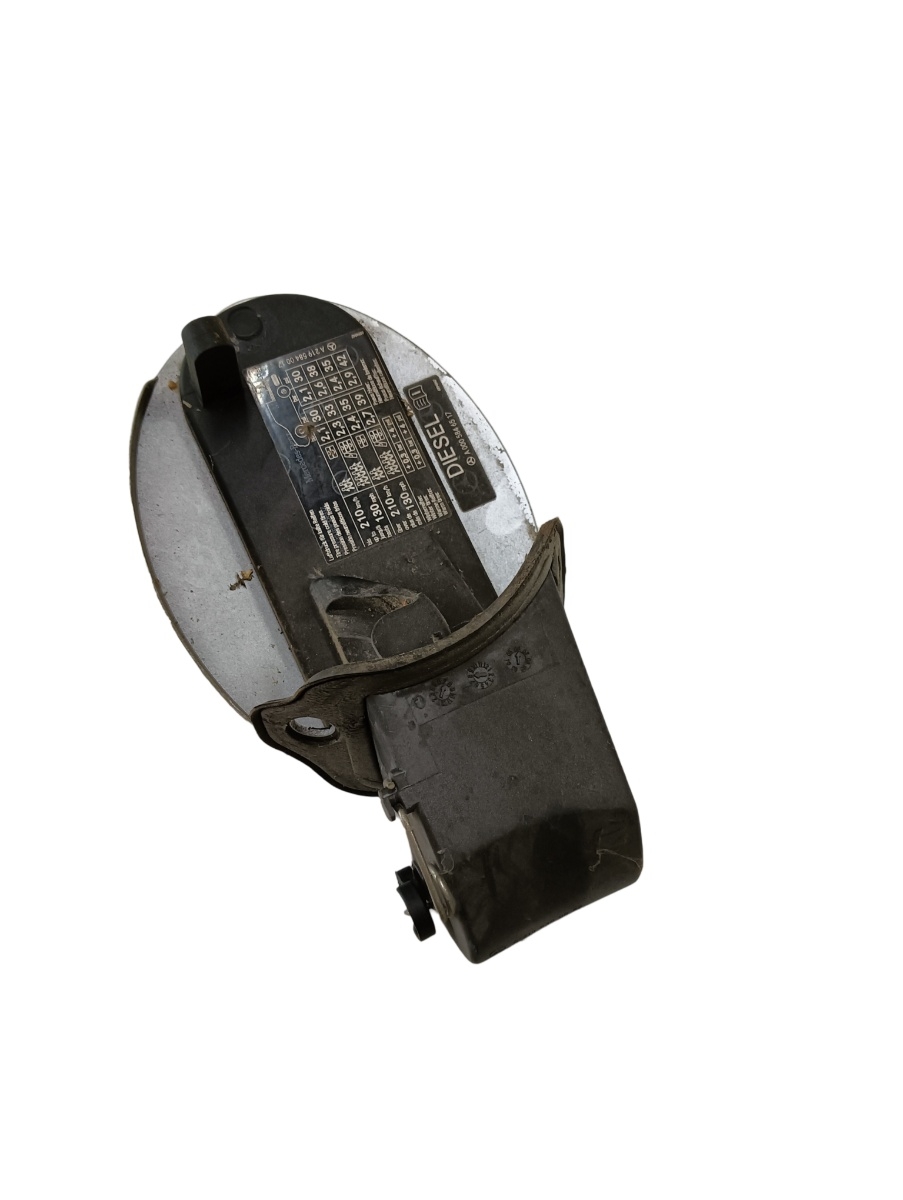 Capac rezervor combustibil MERCEDES-BENZ CLS C219 2004 - 2011 – foto 2