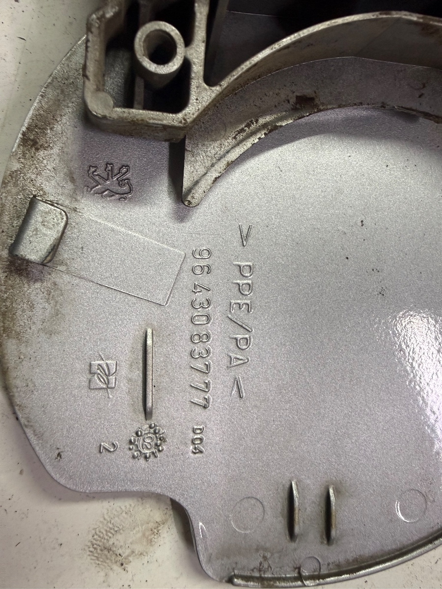 Capac rezervor combustibil PEUGEOT 307 Break 3E 2002 - 2009 – foto 4
