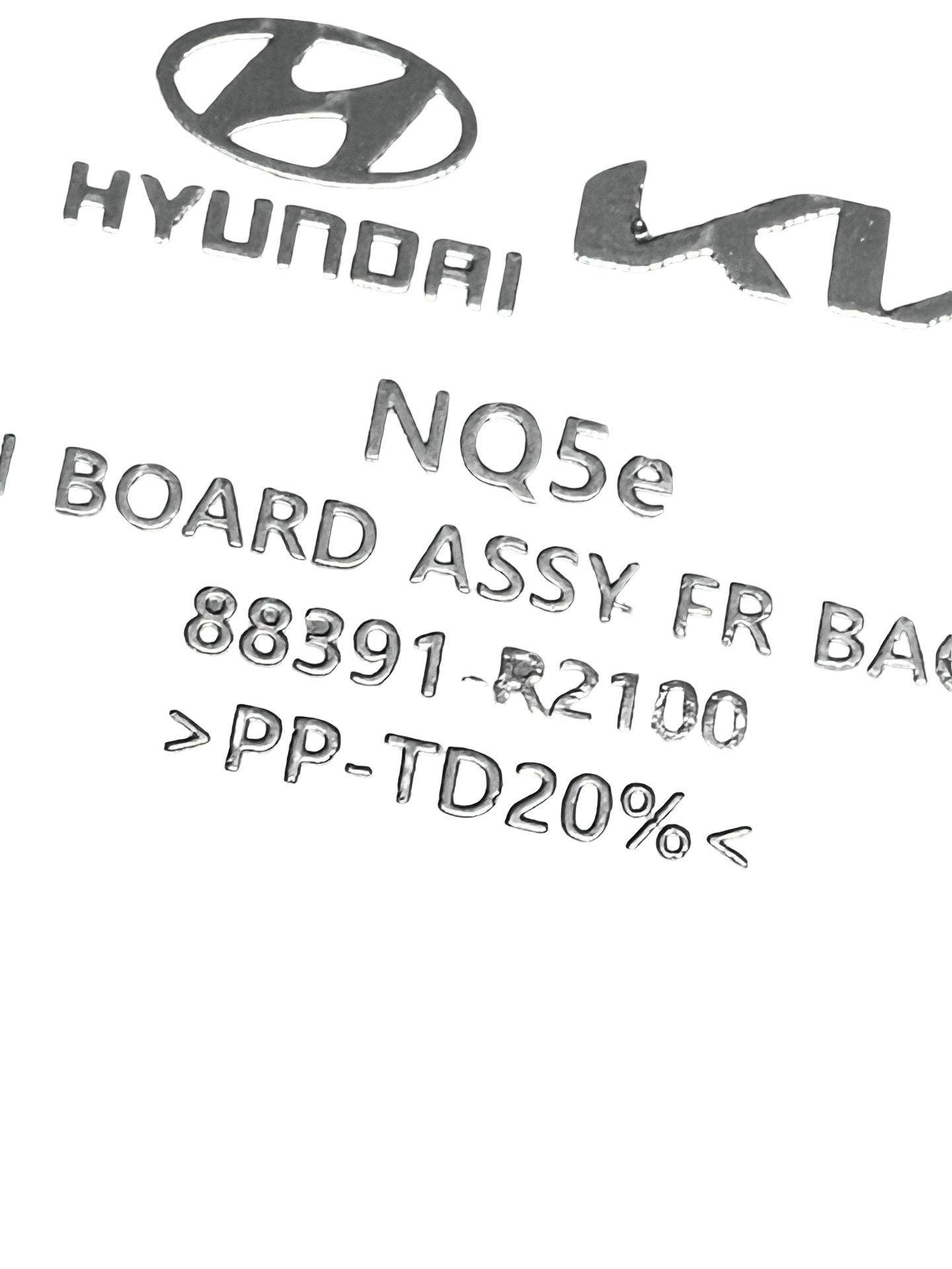 Capac Scaun stânga față KIA Sportage 5 2021–2025 - cod: 88391-R2100 – foto 3