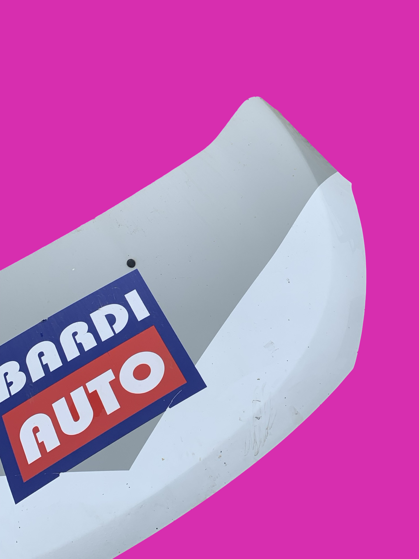 Capota Motor Dacia Dokker 2022 - Are 2 defecte mici ,vezi ultima poza! ! – foto 3