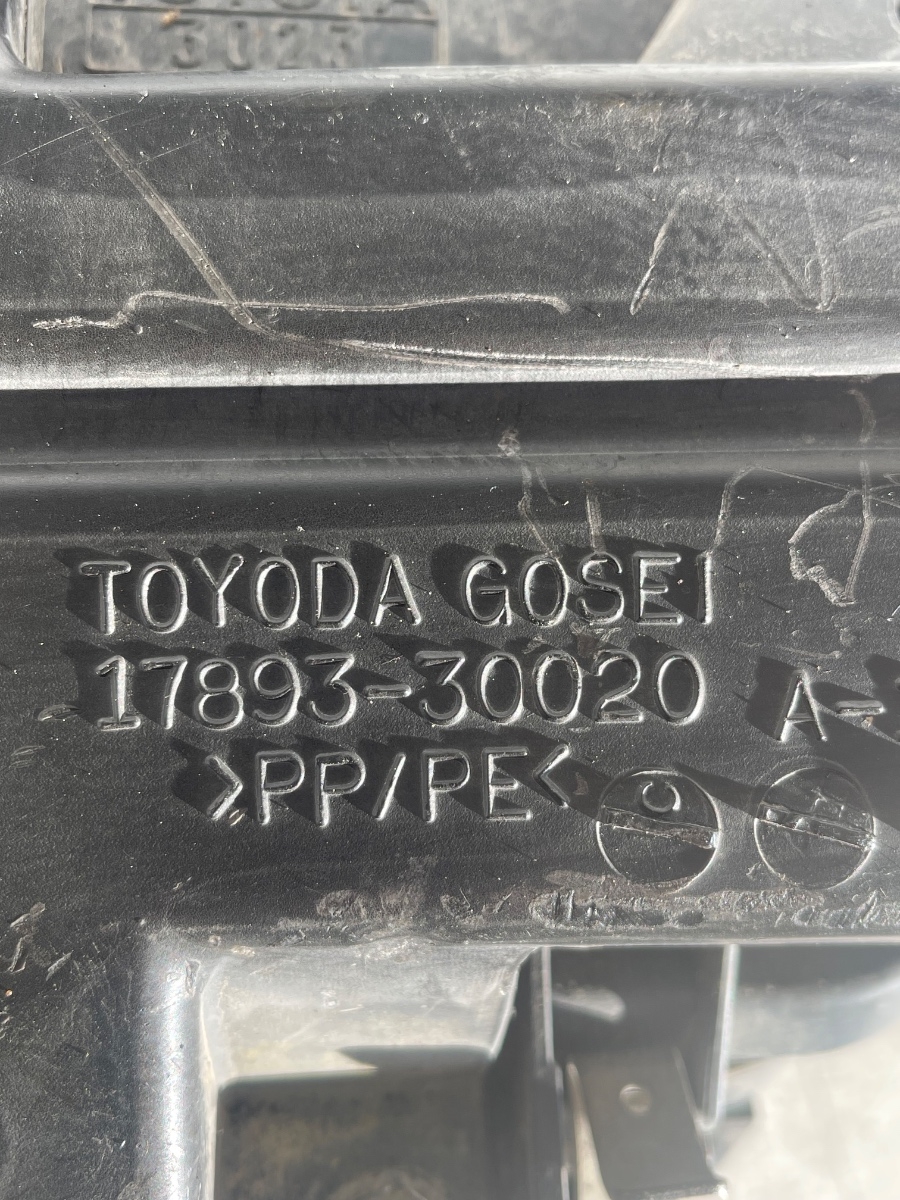 Carcasa filtru aer TOYOTA LAND CRUISER LJ12_, KZJ12_, TRJ12_, KDJ12_, GRJ12_ 2002 - 3.0 D-4D 1KD-FTV 17893-30020 – foto 6