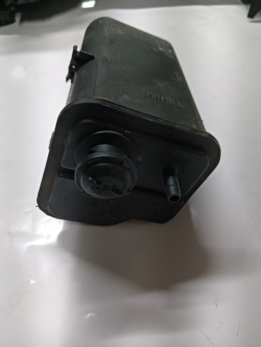Carcasa filtru combustibil VOLKSWAGEN GOLF V 1K1 2003 - 2009 TSI BLG – foto 2