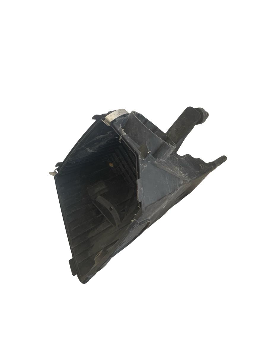 Carcasa filtru de aer AUDI A6/S6 III Saloon 4F2, C6 2004 - 2011 2.0TDI 4F0133835AH – foto 3