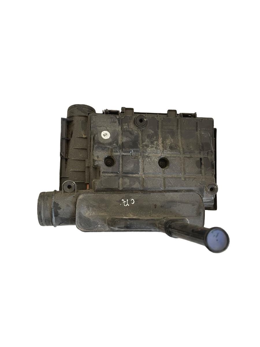 Carcasa filtru de aer VOLKSWAGEN POLO 6R, 6C 2009 -> 1.2 TSI CJZ 04E129611H – foto 2