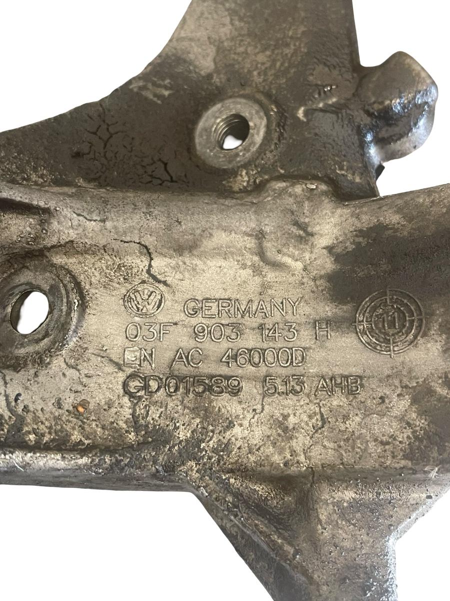 Carcasa filtru ulei SEAT TOLEDO IV KG3 2012 -> 1.2 TSI CBZB 03F903143H – foto 3