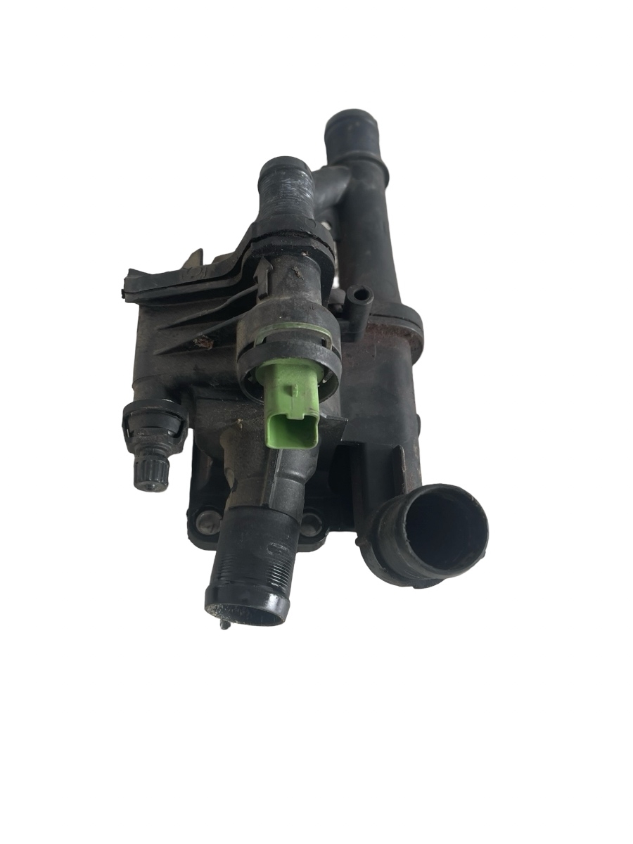 Carcasa termostat FORD FOCUS III Saloon BM 2010 - > 1.6 TDCi T1DA, T1DB 96Z0253780 – foto 2
