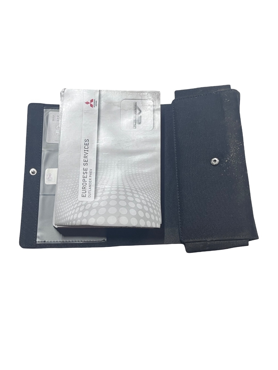 Cartea service a vehiculului MITSUBISHI OUTLANDER III GG_W, GF_W, ZJ 2012 - >