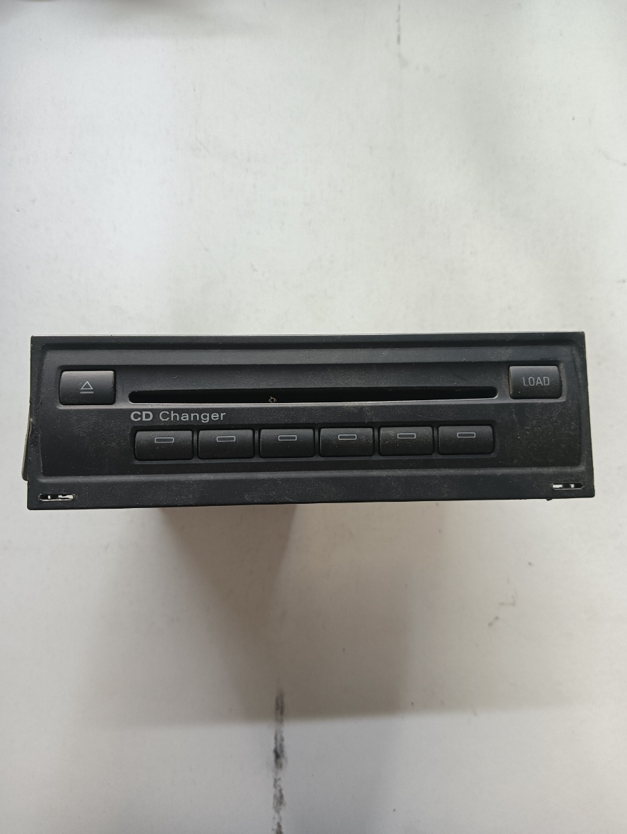 Cd changer AUDI A8 II 4E2, 4E8 2002 - 2010 4e0035111a