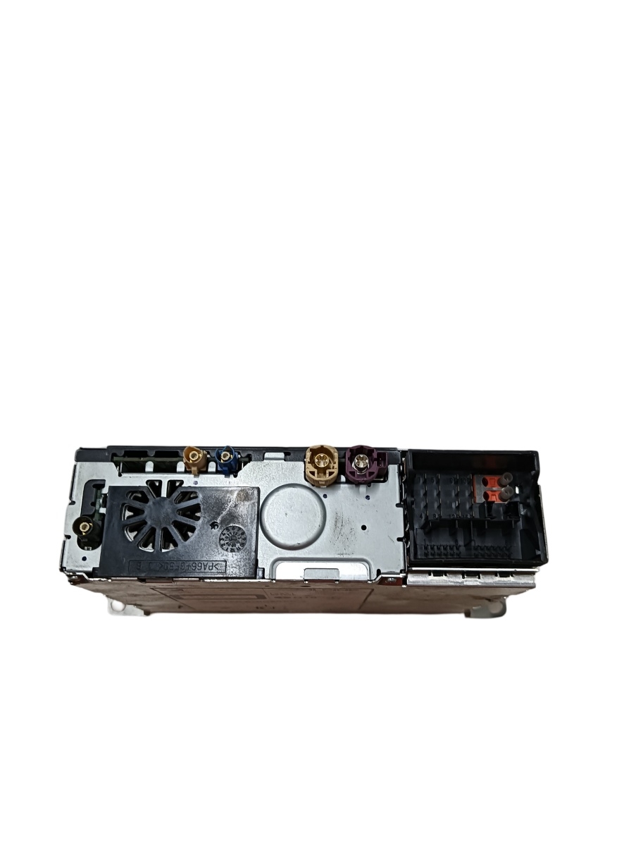 Cd player auto  BMW 5 VI Gran Turismo F07 2009 - 2017 – foto 2