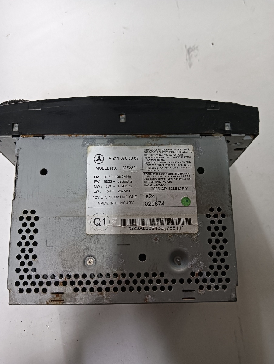 Cd player auto  MERCEDES-BENZ CLS C219 2004 - 2011 A2118705089 – foto 2