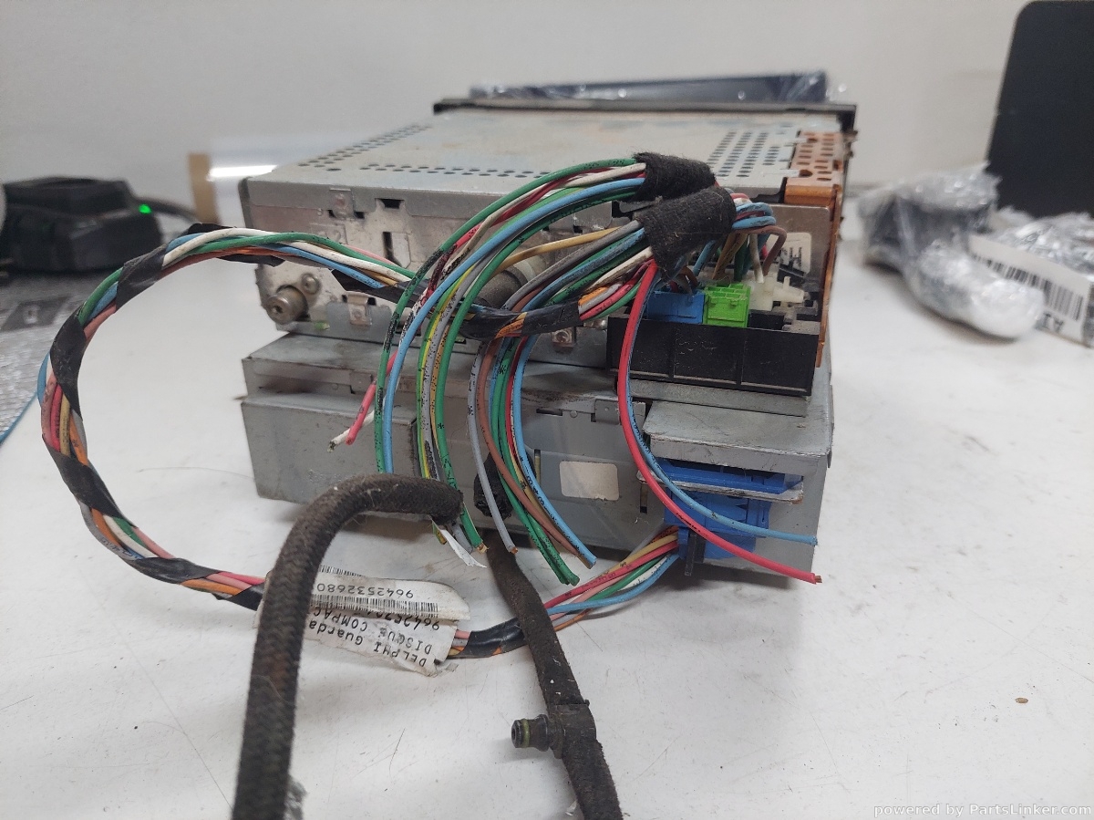 CD player auto PEUGEOT 307 SW (3H) [ 2002 - 2009 ] OEM 96469053xt – foto 2